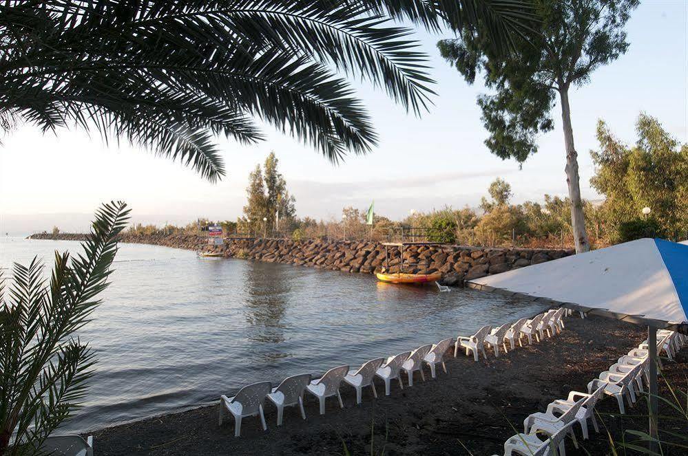 Nof Ginosar Kibbutz Hotel Exteriör bild