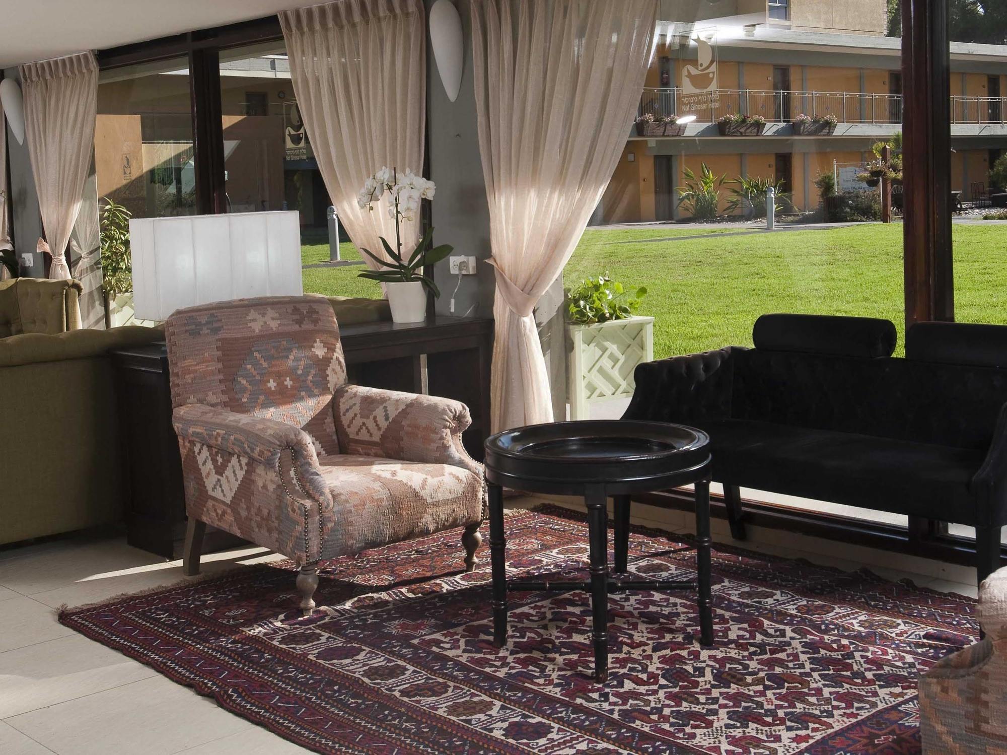 Nof Ginosar Kibbutz Hotel Exteriör bild