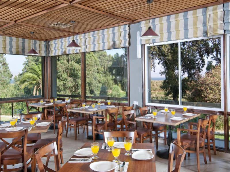Nof Ginosar Kibbutz Hotel Exteriör bild